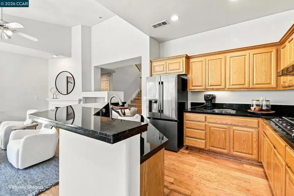 1101 Sunny Cove St Walnut Creek, CA 94597
