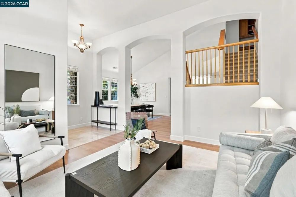 1101 Sunny Cove St Walnut Creek, CA 94597