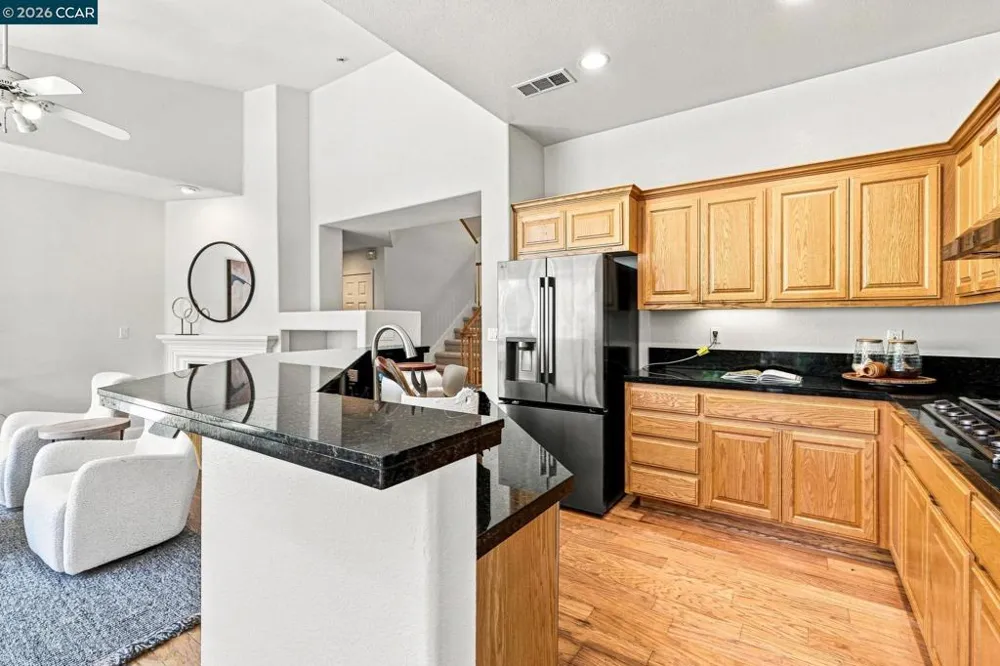 1101 Sunny Cove St Walnut Creek, CA 94597
