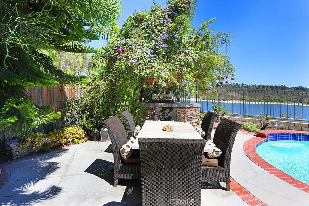 91 Windswept Way Mission Viejo, CA 92692