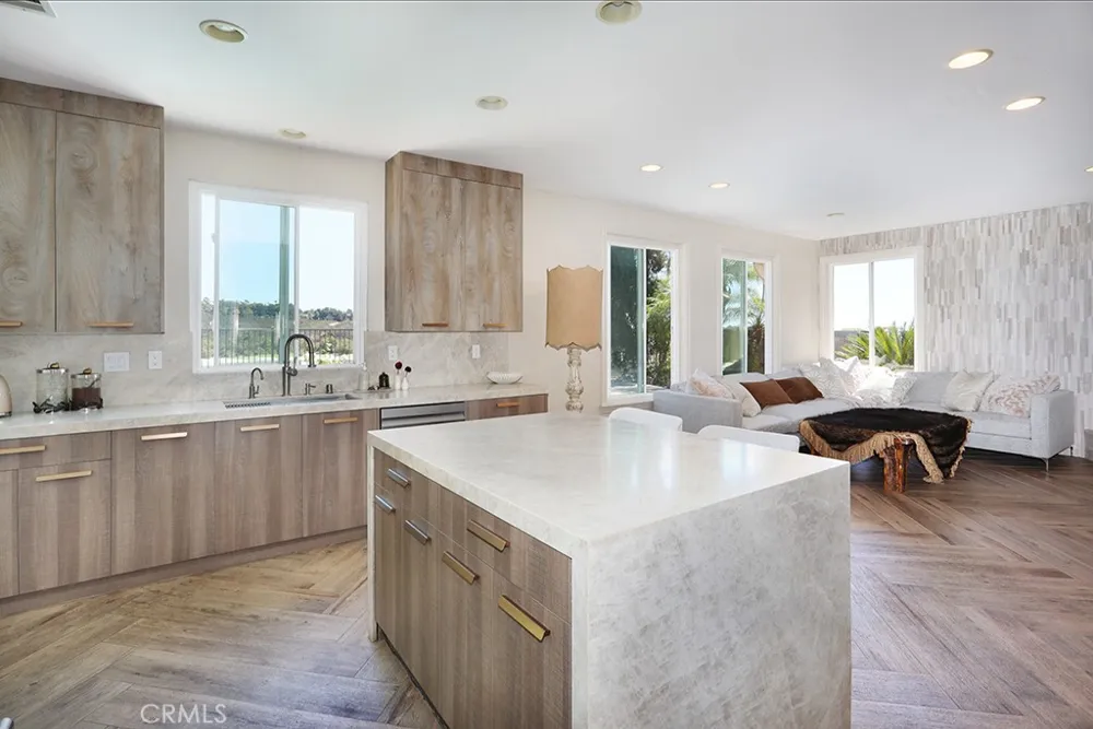 91 Windswept Way Mission Viejo, CA 92692