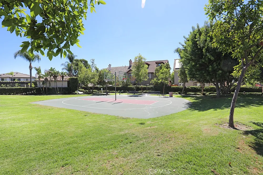 91 Windswept Way Mission Viejo, CA 92692