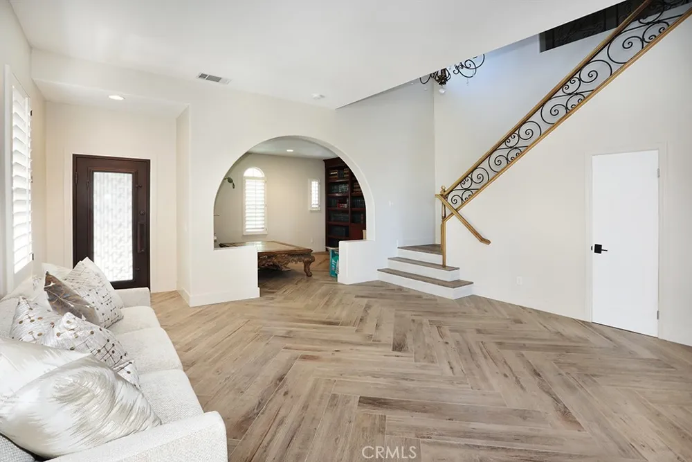 91 Windswept Way Mission Viejo, CA 92692