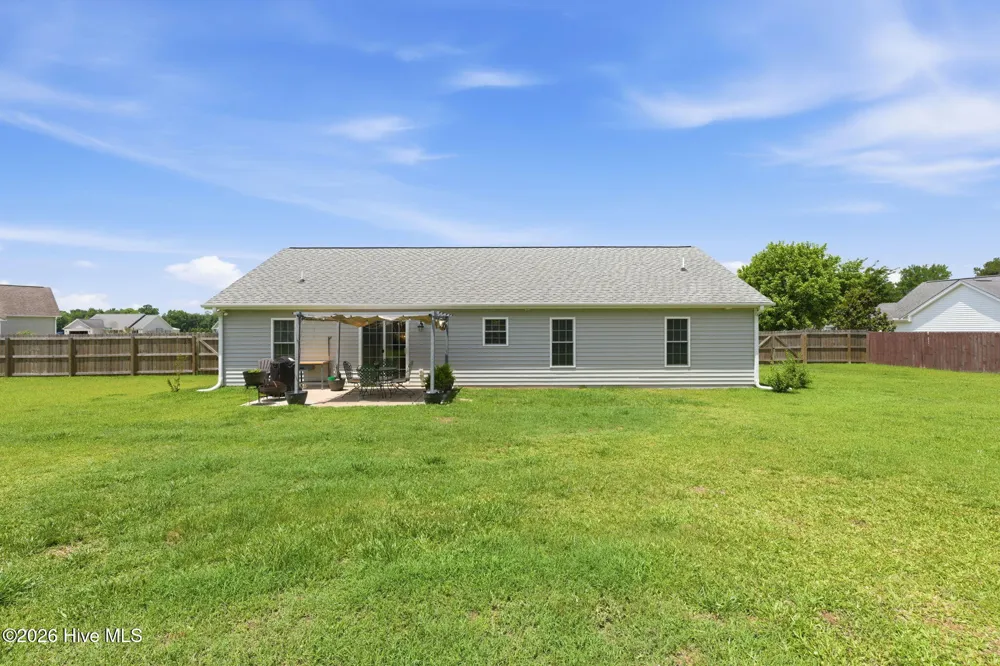85 Plantation Oaks Drive New Bern, NC 28560