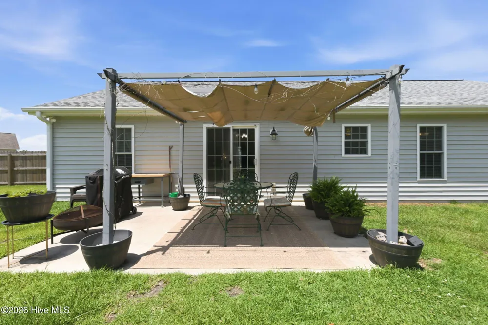 85 Plantation Oaks Drive New Bern, NC 28560