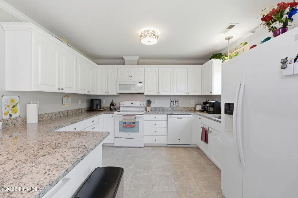 85 Plantation Oaks Drive New Bern, NC 28560