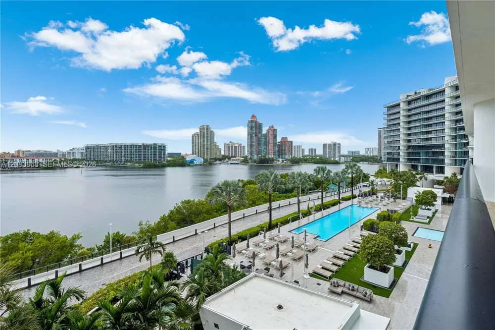 5000 Island Estates Dr #607 Aventura, FL 33160