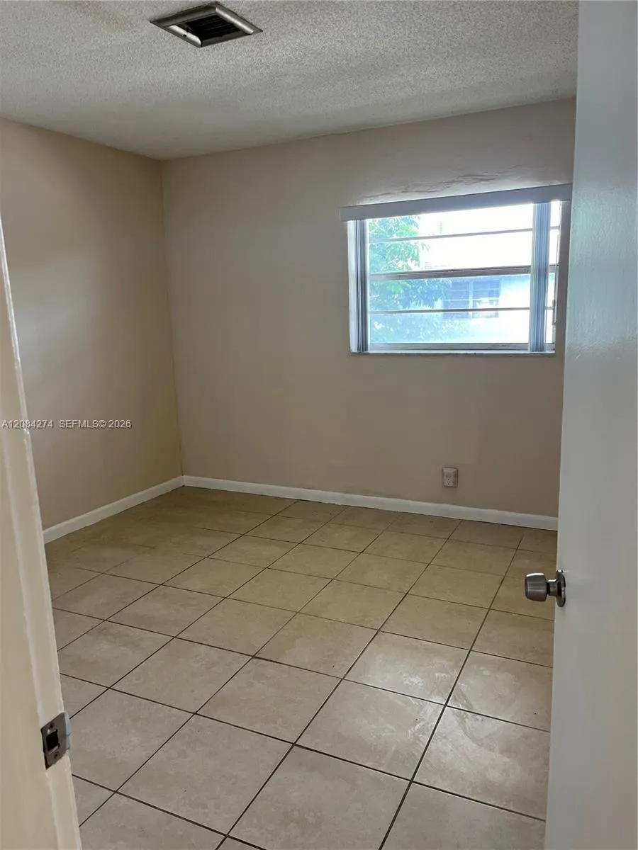 2840 Fillmore St #7 Hollywood, FL 33020