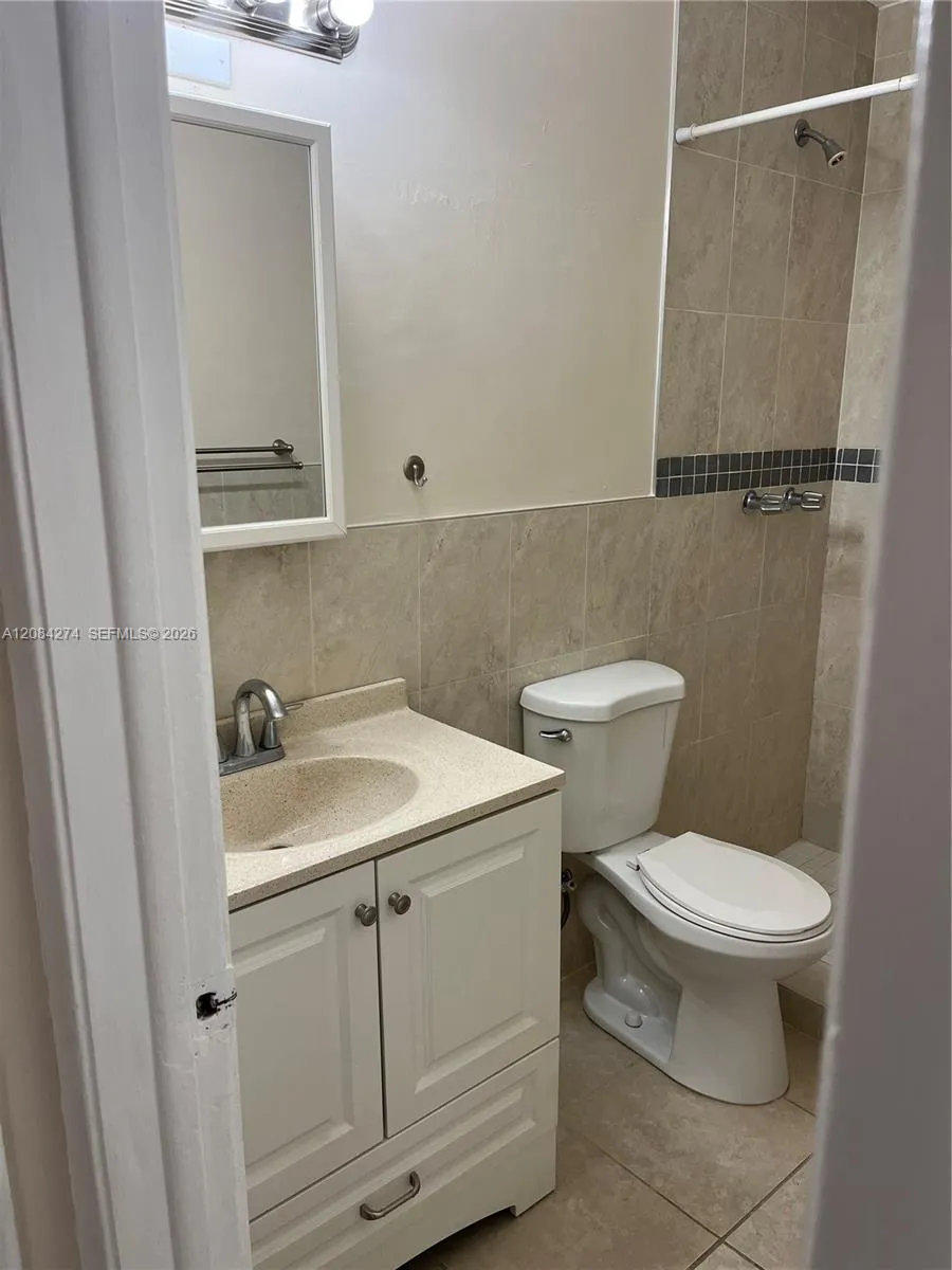 2840 Fillmore St #7 Hollywood, FL 33020