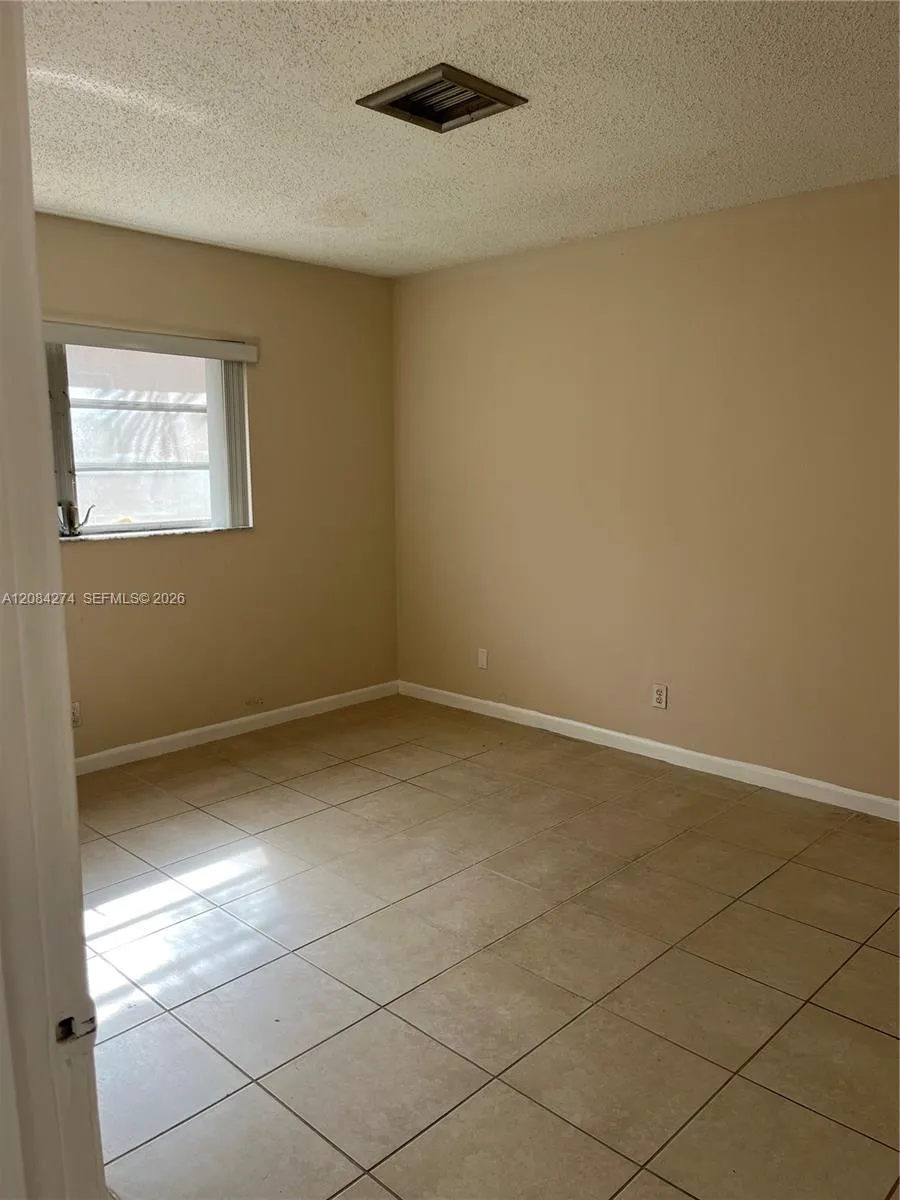 2840 Fillmore St #7 Hollywood, FL 33020