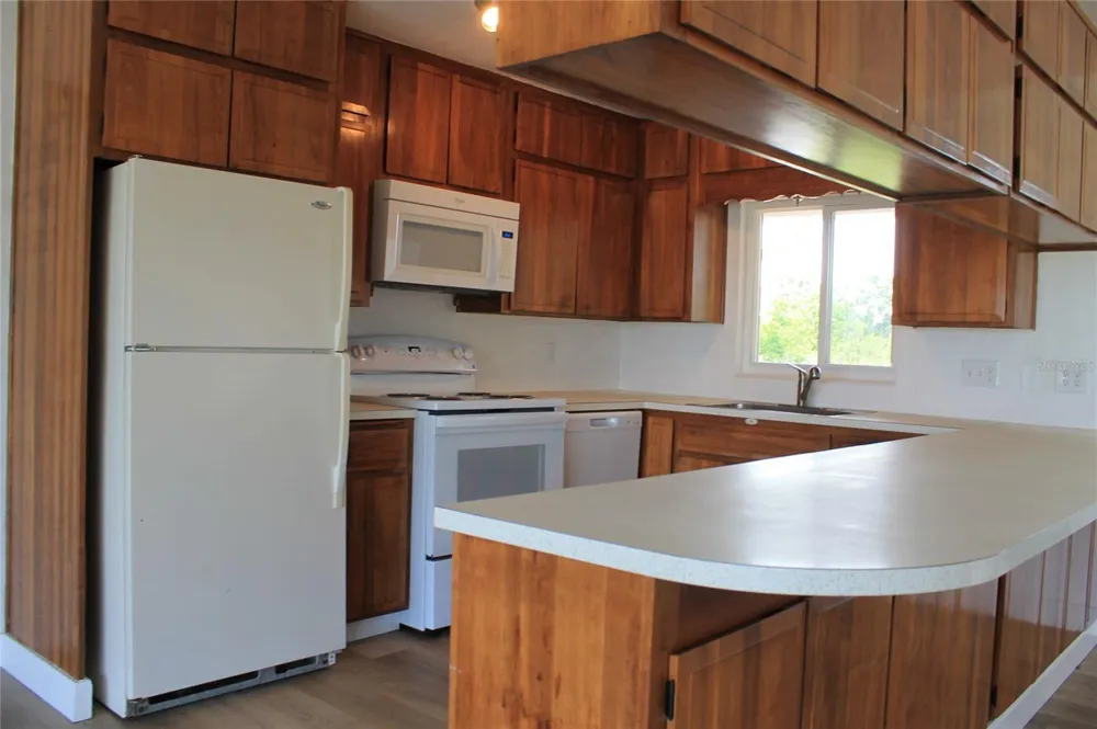 2700 CRUMP ROAD Winter Haven, FL 33881