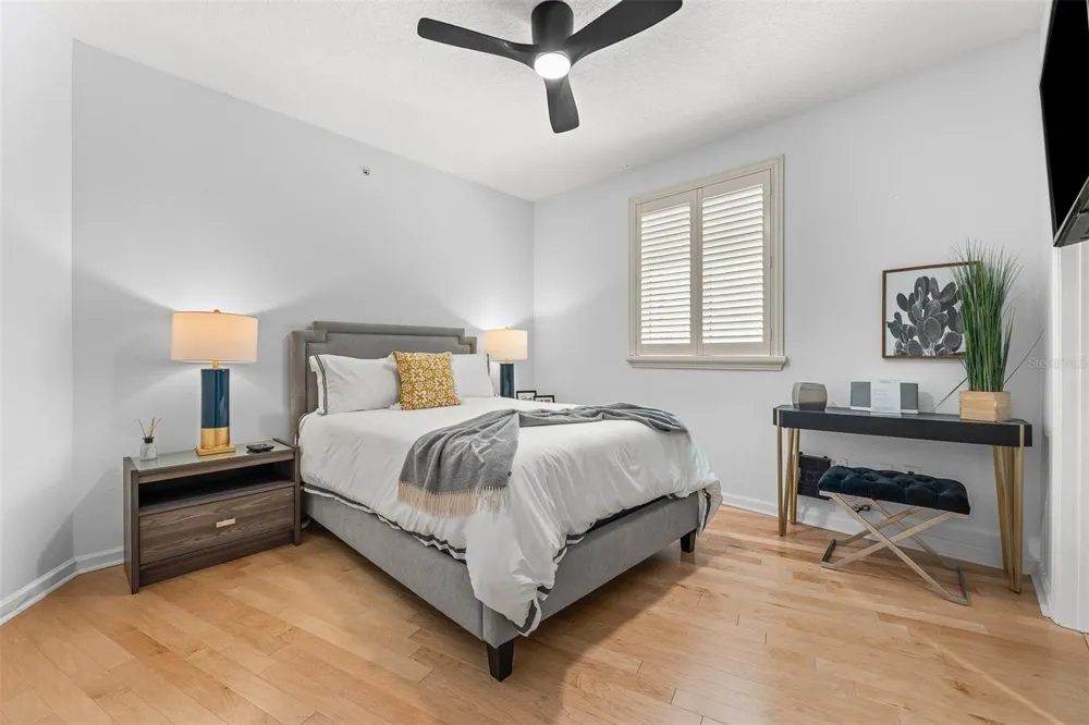 322 E CENTRAL BOULEVARD #901 Orlando, FL 32801