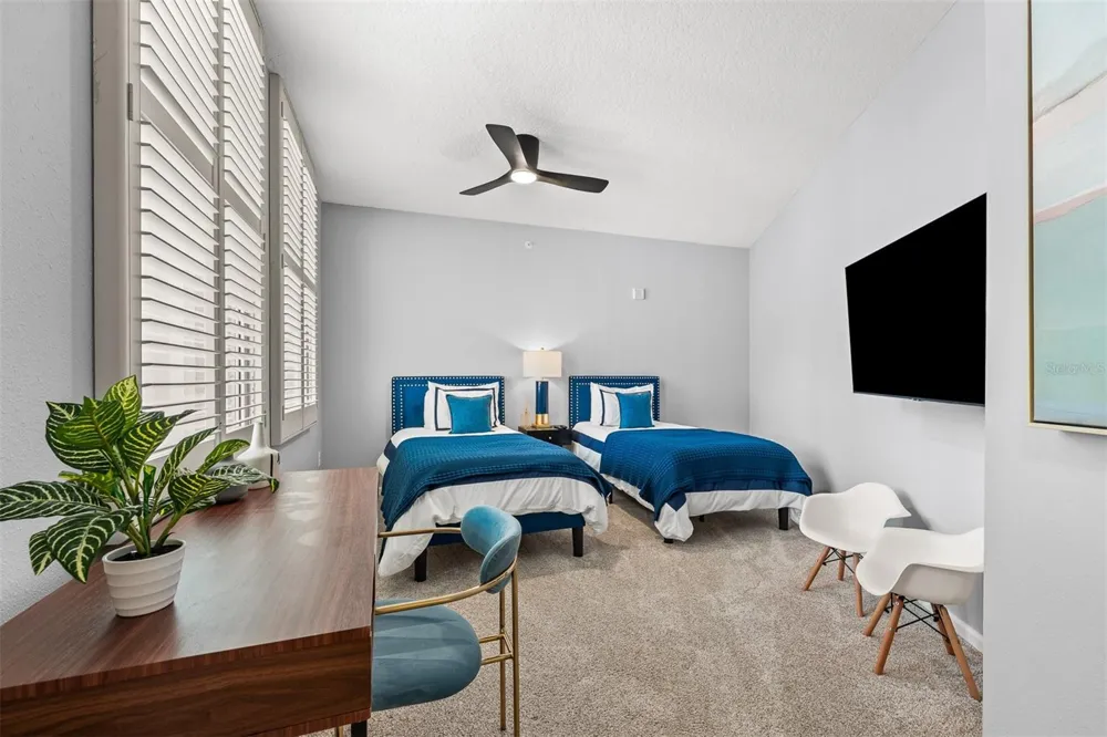 322 E CENTRAL BOULEVARD #901 Orlando, FL 32801