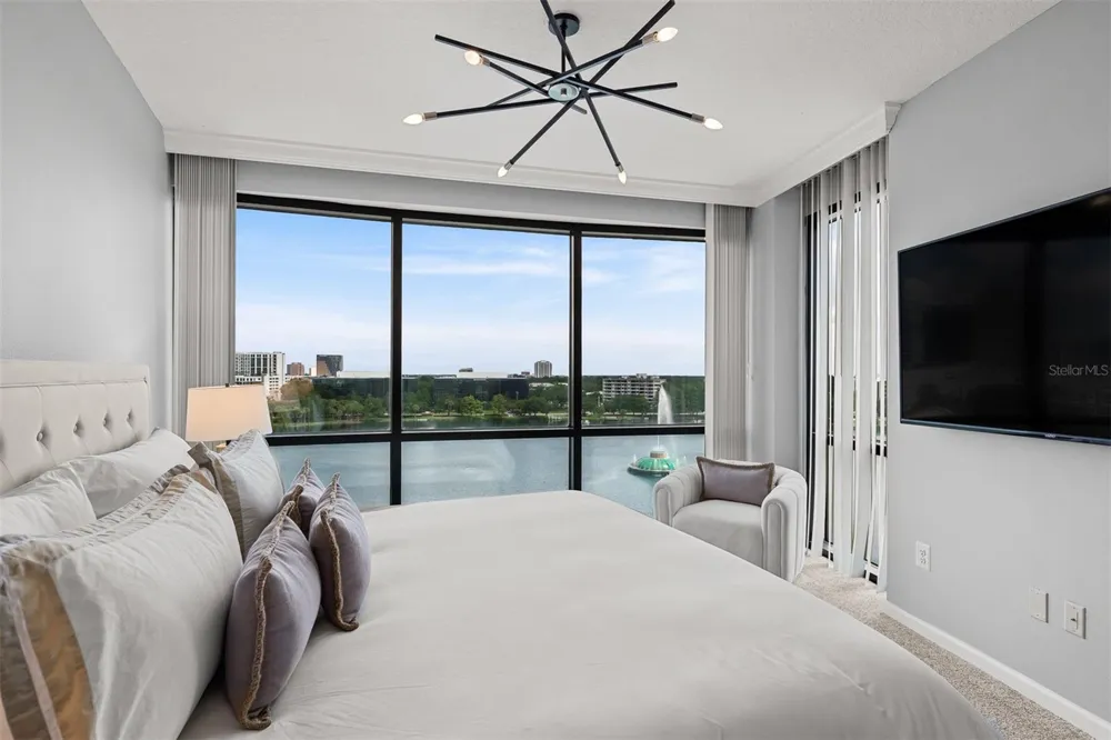 322 E CENTRAL BOULEVARD #901 Orlando, FL 32801