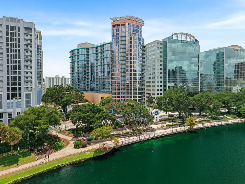 322 E CENTRAL BOULEVARD #901 Orlando, FL 32801