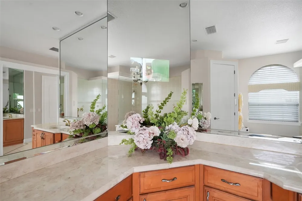 1596 KENNESAW DRIVE Clermont, FL 34711