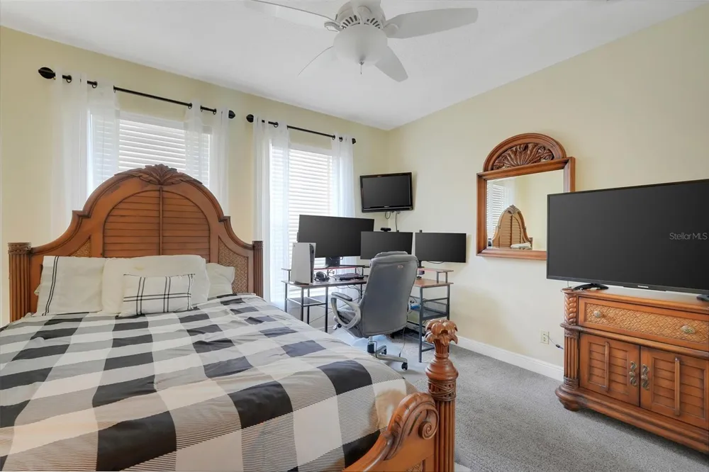 1596 KENNESAW DRIVE Clermont, FL 34711