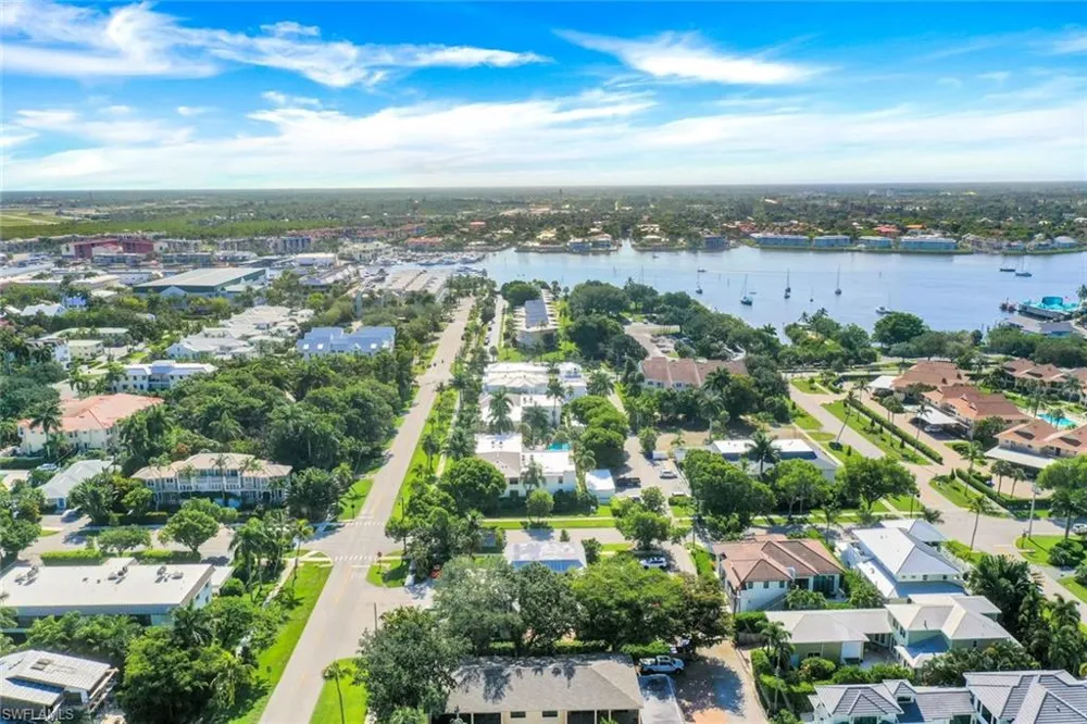 780 10th Avenue #5 Naples, FL 34102