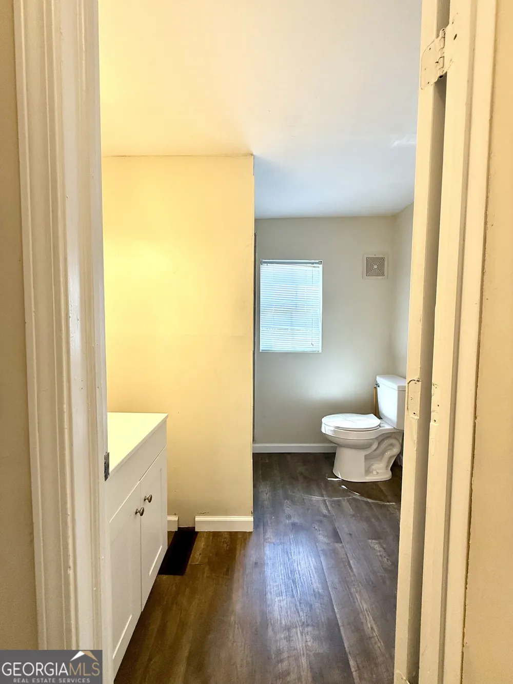 627 W 39th ST Savannah, GA 31415