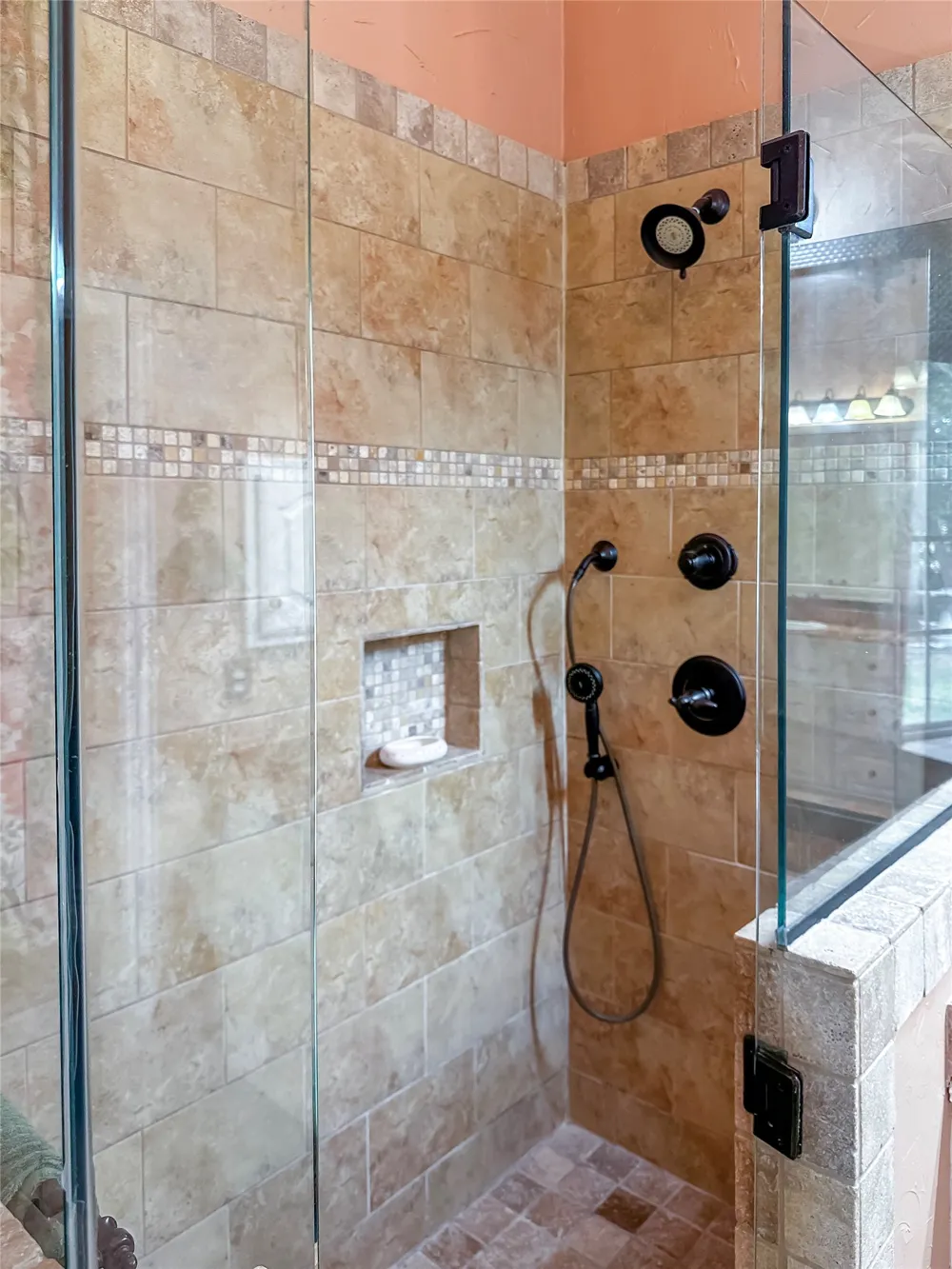 525 Ravenaux Drive Southlake, TX 76092