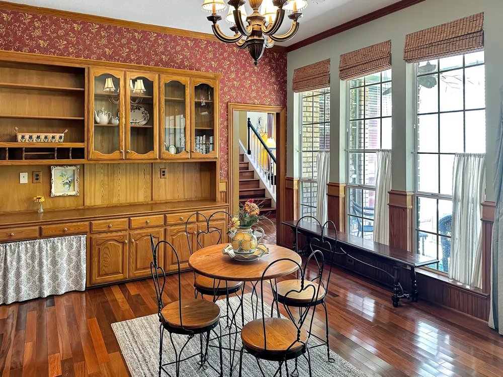 525 Ravenaux Drive Southlake, TX 76092