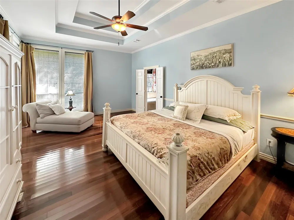 525 Ravenaux Drive Southlake, TX 76092