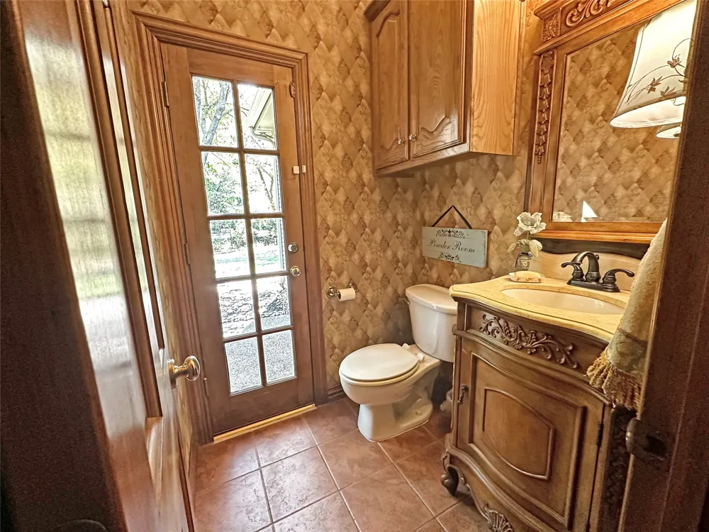 525 Ravenaux Drive Southlake, TX 76092