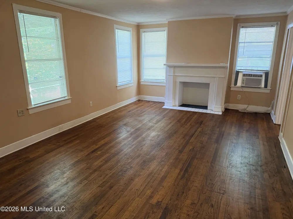 4838 Woodmont Drive Jackson, MS 39206