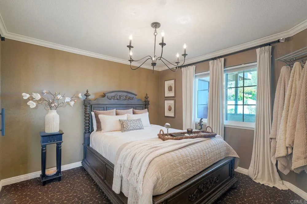 3475 Paseo De Brisas Oceanside, CA 92056