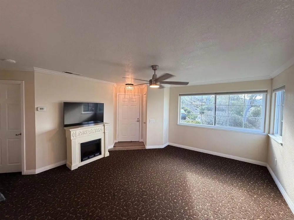 3475 Paseo De Brisas #38 Oceanside, CA 92056