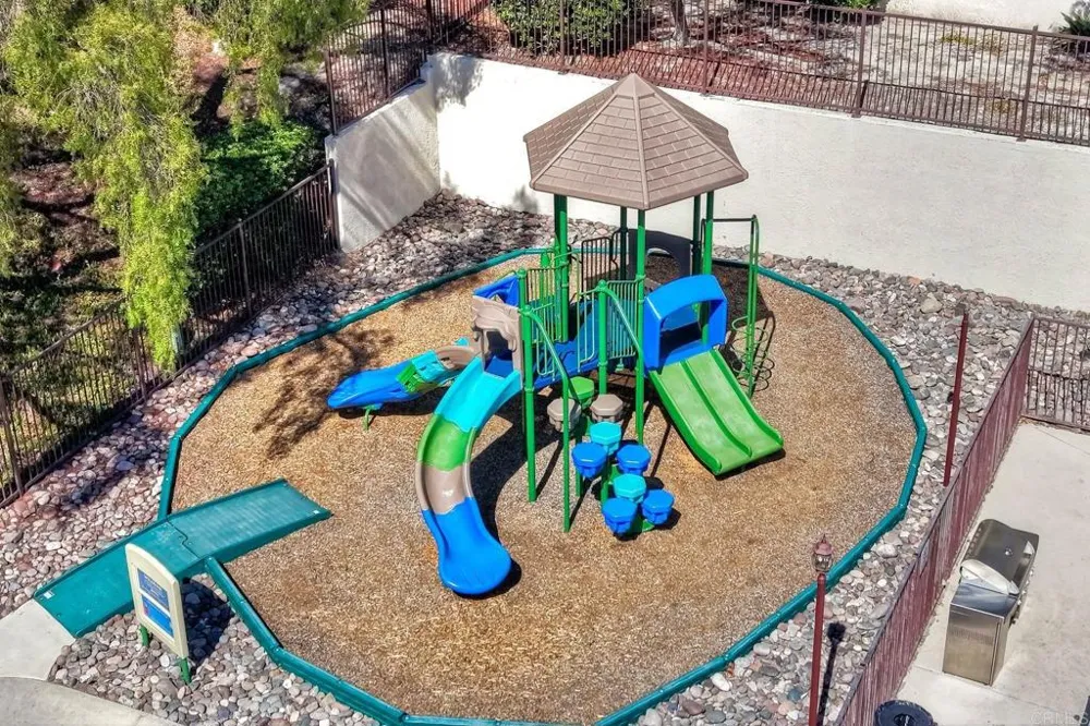 3475 Paseo De Brisas #38 Oceanside, CA 92056