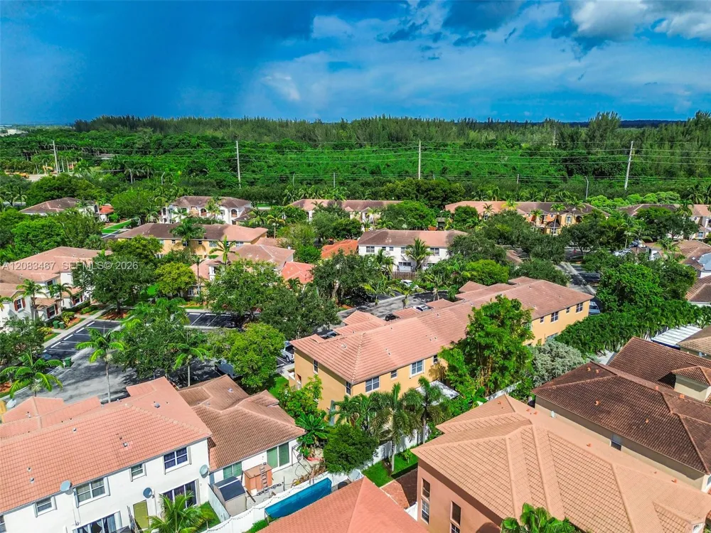 2260 NE 42nd Cir Homestead, FL 33033