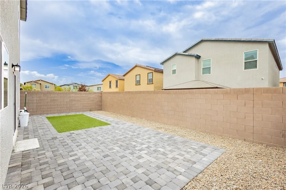 5340 Maroon Guava Street Las Vegas, NV 89113