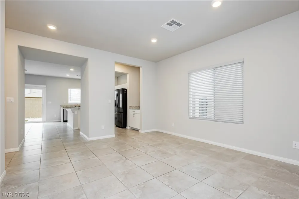 5340 Maroon Guava Street Las Vegas, NV 89113