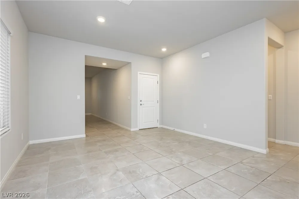 5340 Maroon Guava Street Las Vegas, NV 89113