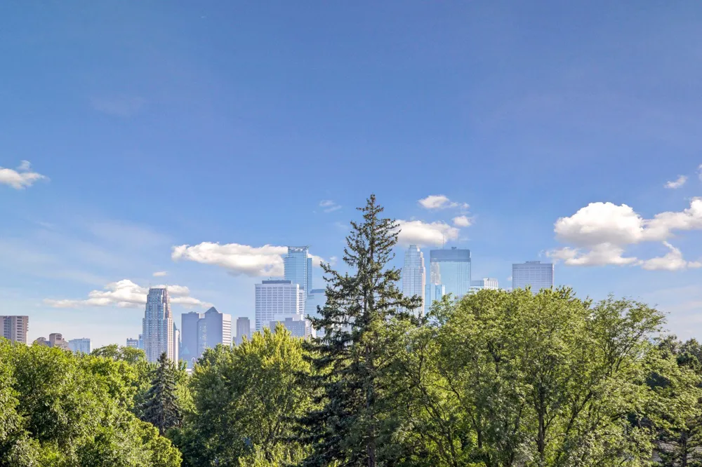 1701 Madison Street NE #404 Minneapolis, MN 55413
