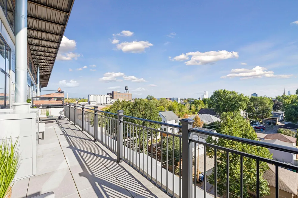 1701 Madison Street NE #404 Minneapolis, MN 55413
