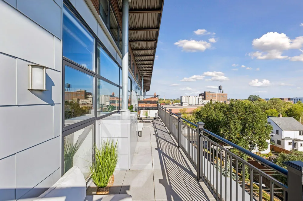 1701 Madison Street NE #404 Minneapolis, MN 55413