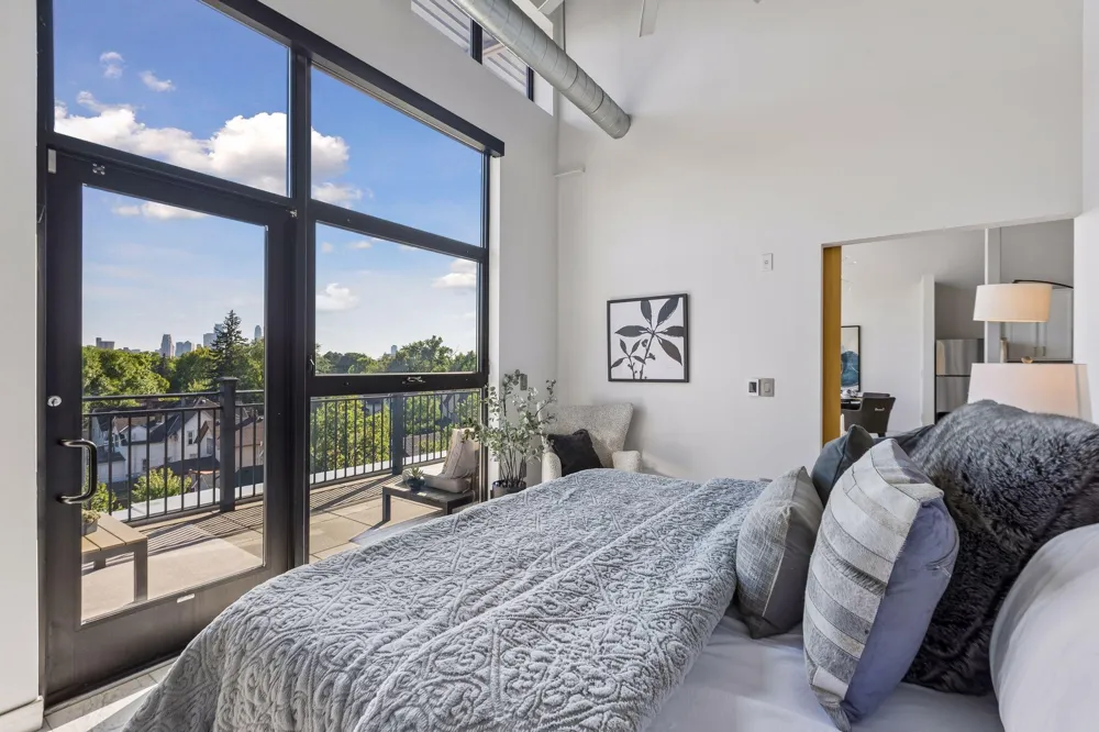 1701 Madison Street NE #404 Minneapolis, MN 55413