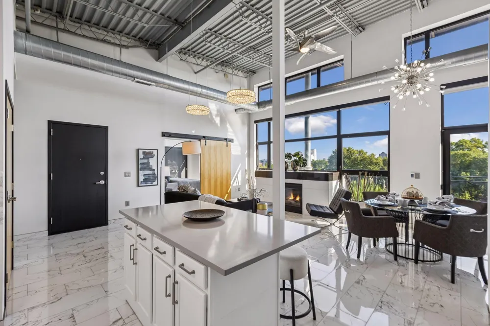 1701 Madison Street NE #404 Minneapolis, MN 55413