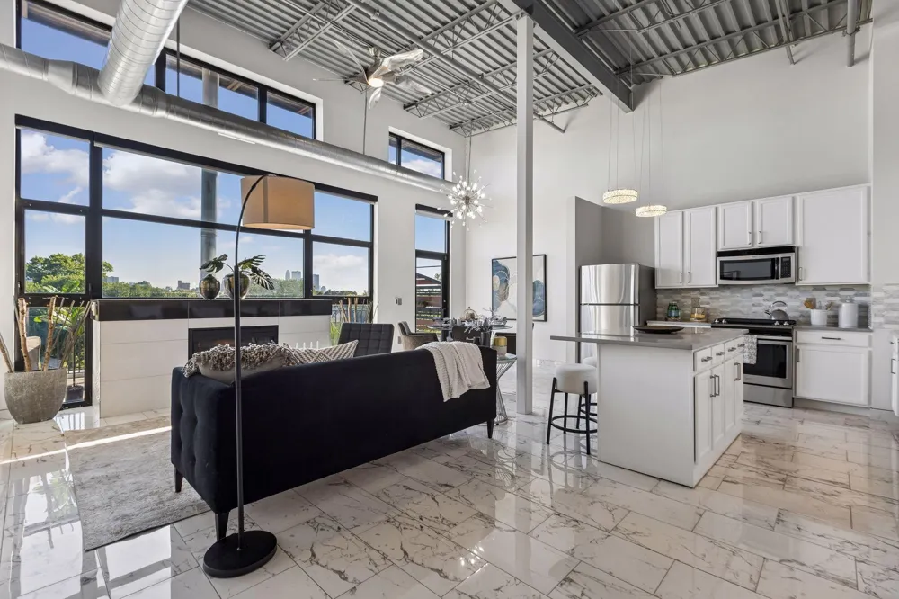 1701 Madison Street NE #404 Minneapolis, MN 55413