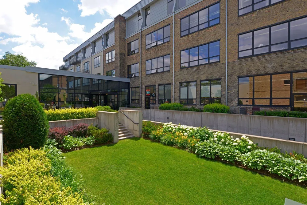 1701 Madison Street NE #404 Minneapolis, MN 55413