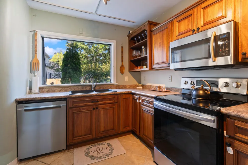 4631 London Road Duluth, MN 55804