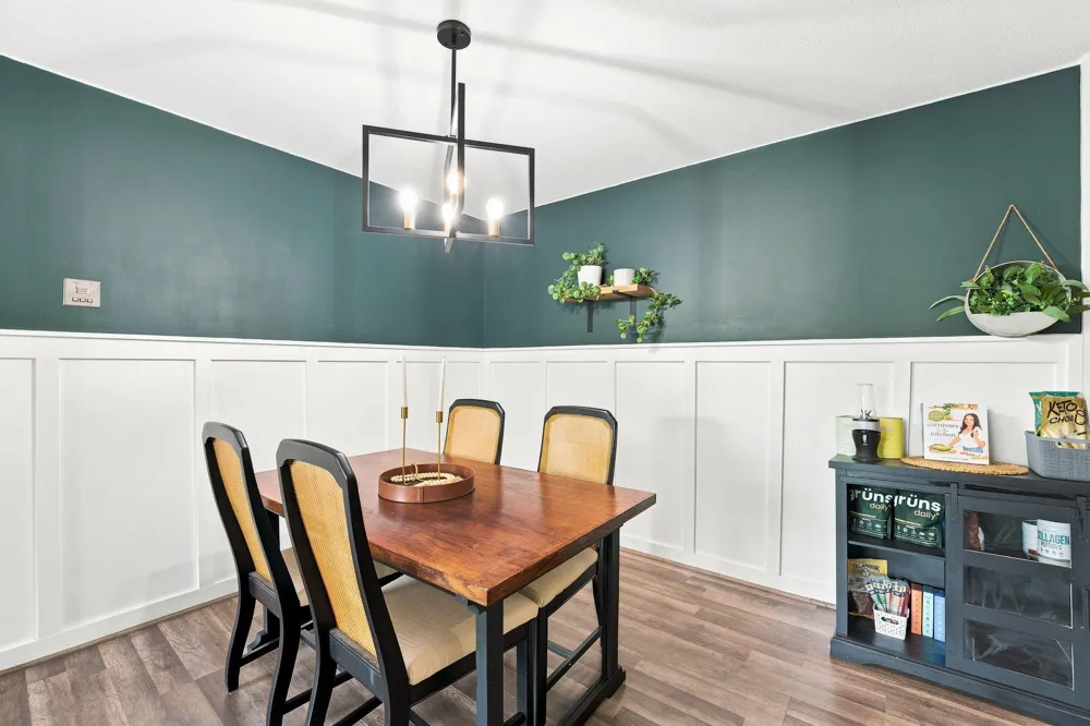 4370 Brookside Court #302 Edina, MN 55436