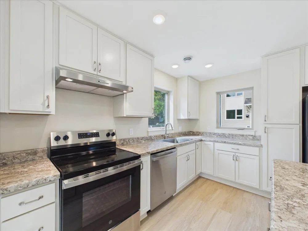 2913 4th Street Minneapolis, MN 55411