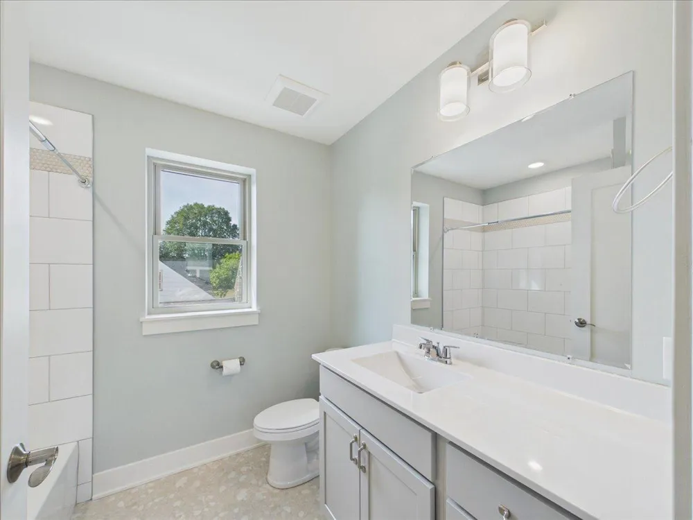 2913 4th Street Minneapolis, MN 55411