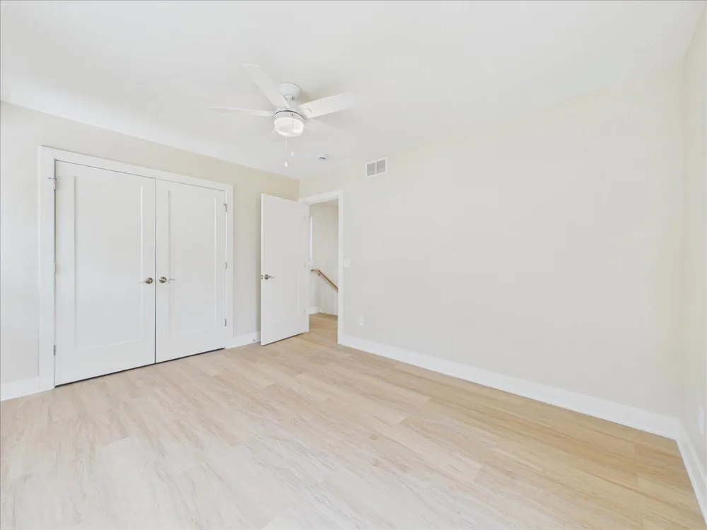 2913 4th Street Minneapolis, MN 55411