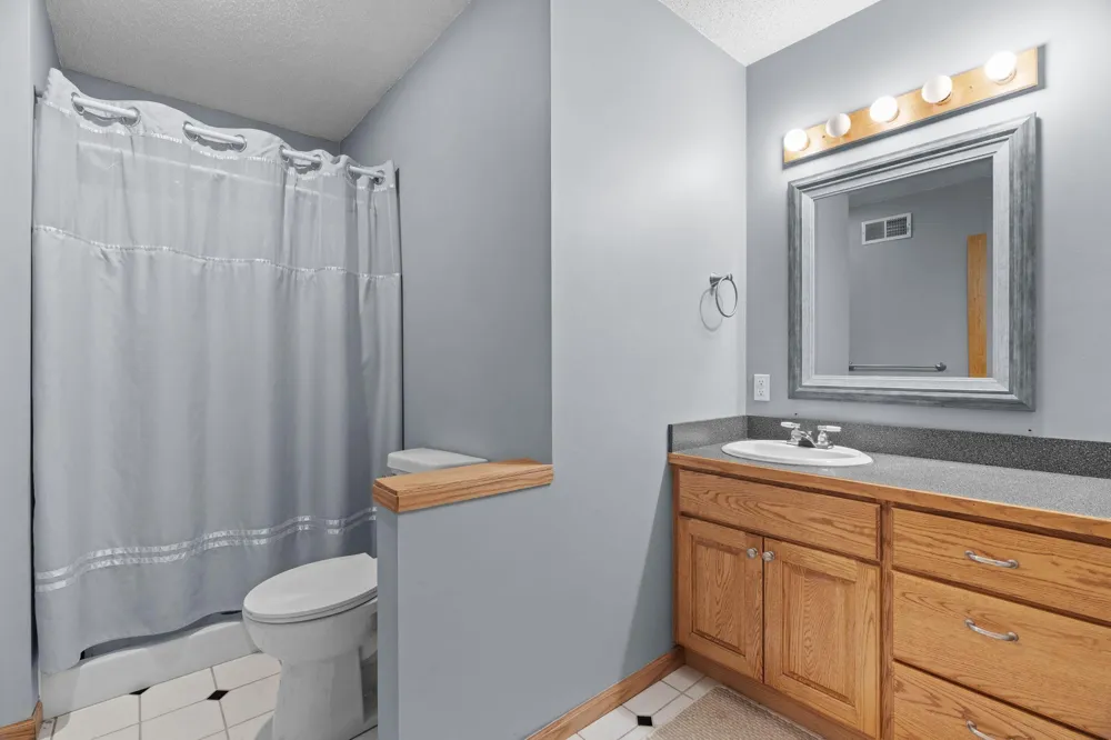 2450 177th Lane NW Andover, MN 55304
