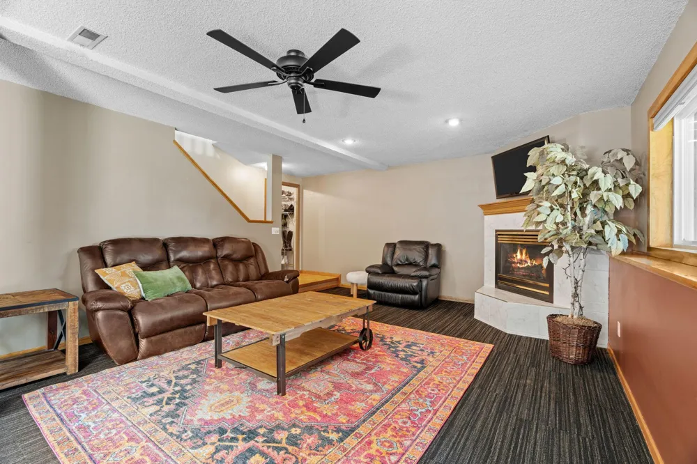 2450 177th Lane NW Andover, MN 55304