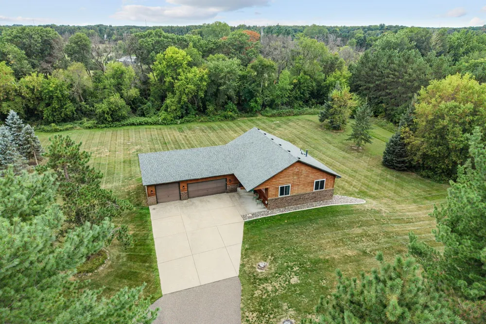 2450 177th Lane NW Andover, MN 55304